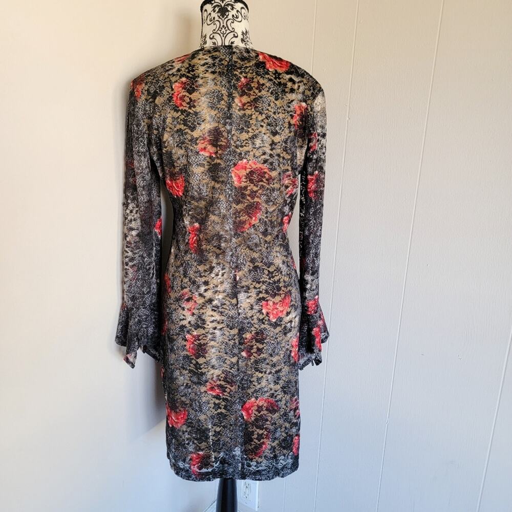 Talk of the Walk Vintage Floral Bell Sleeve Mini Dress - Picture 2 of 3